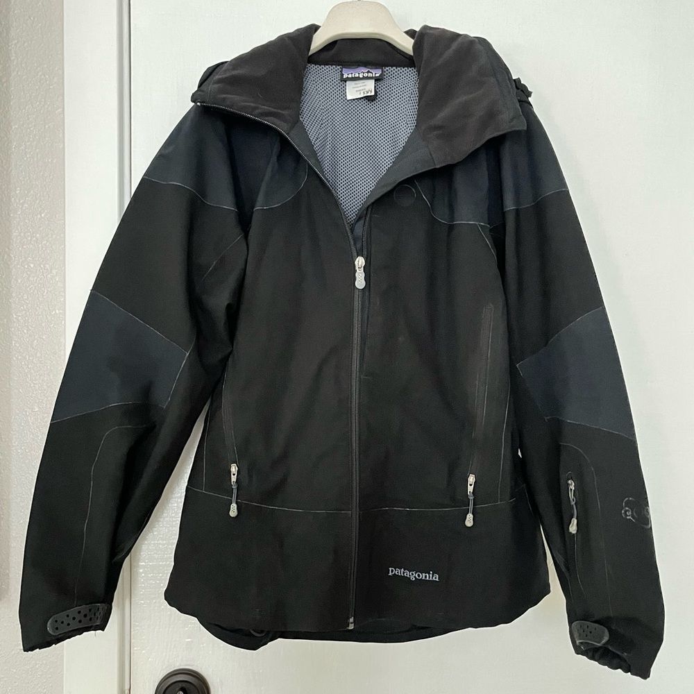 Patagonia Black Composite Seam Sealed Softshell Hooded Ski Jacket Snow Small